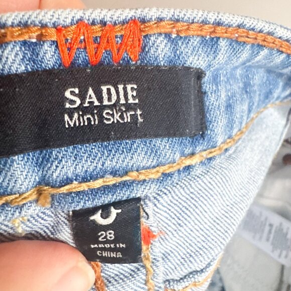 True Religion SADIE mini Skirt Light Wash 28 - Picture 7 of 9